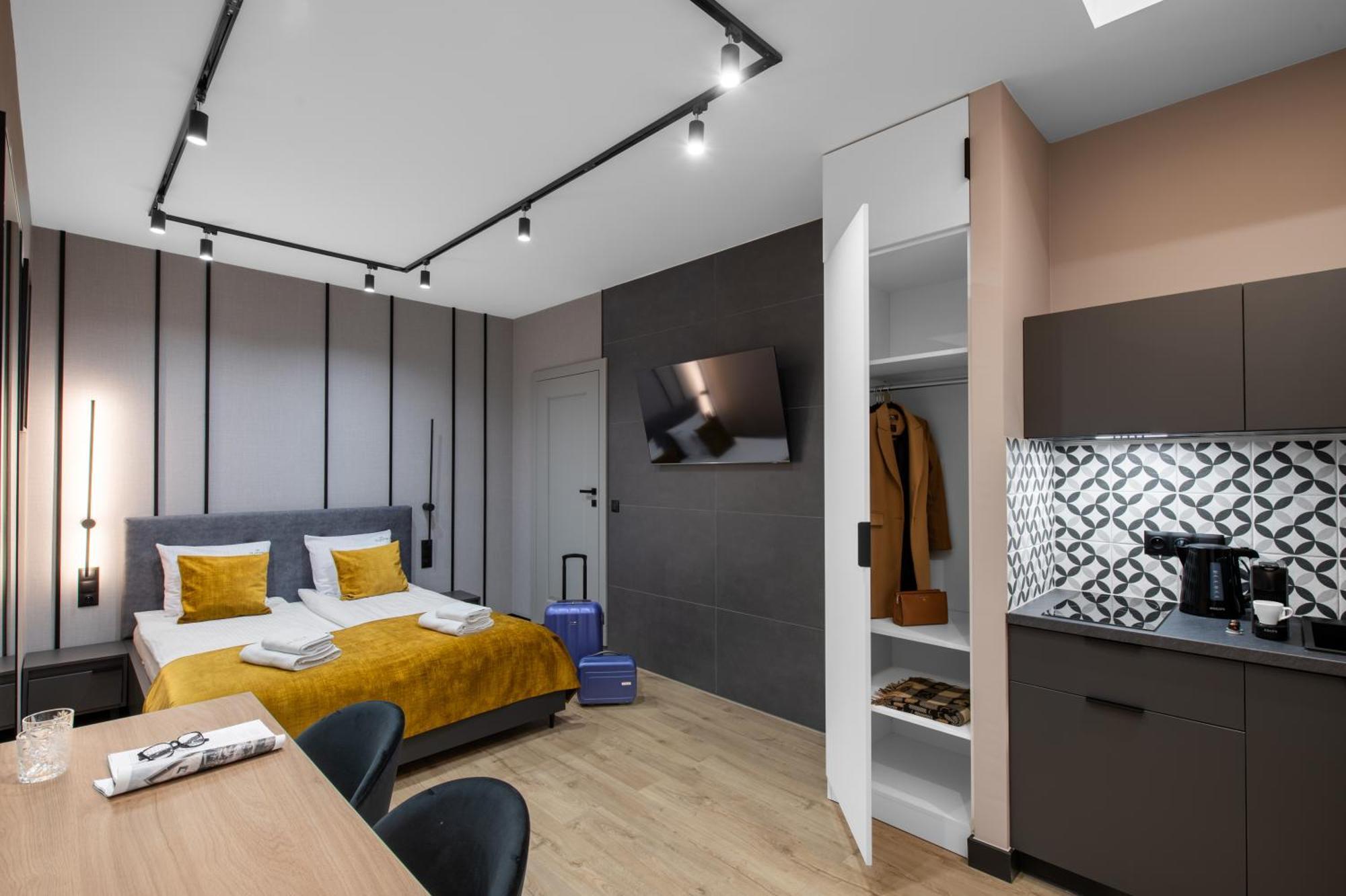 Platinia Premium Apartments Krasków Eksteriør bilde